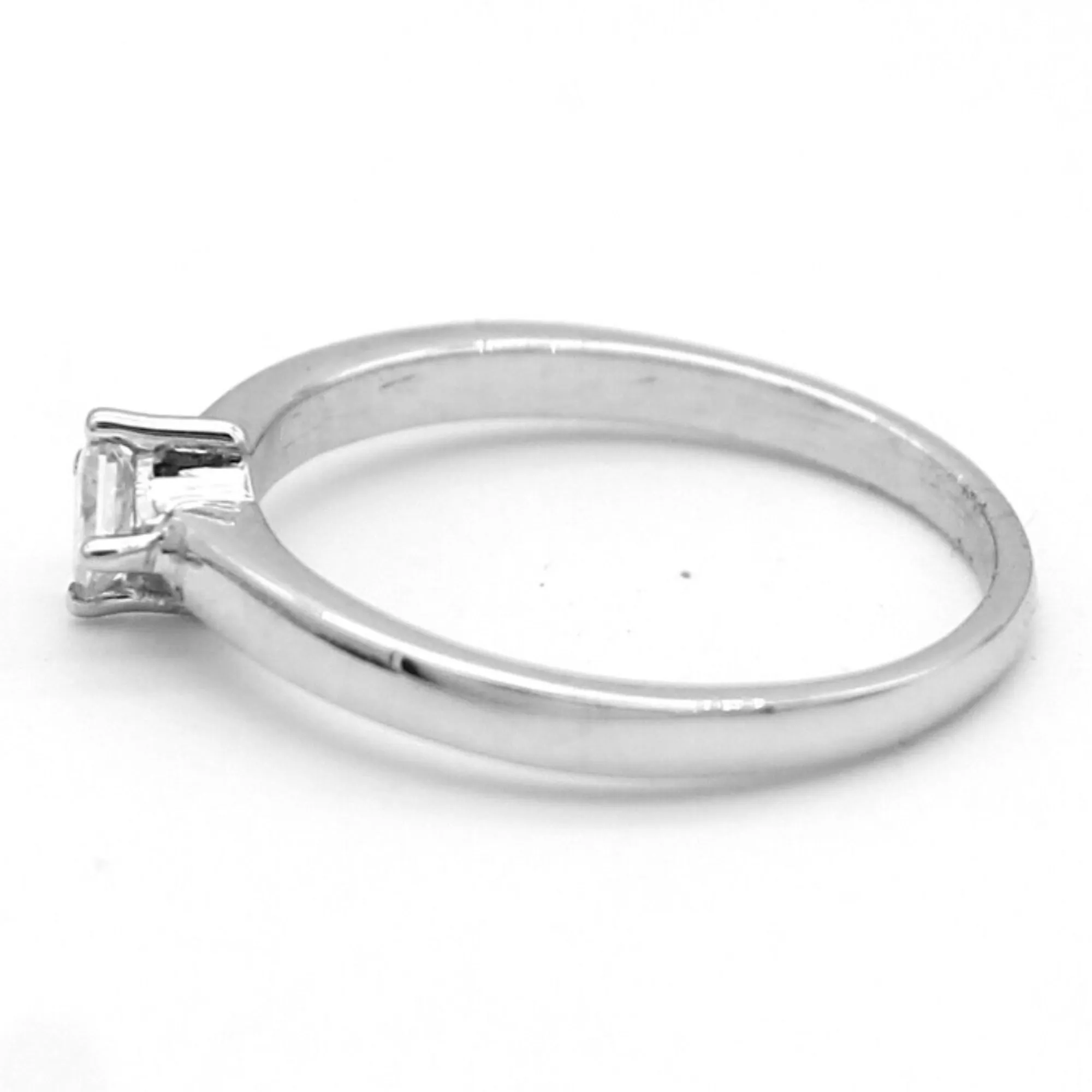 0.15 C PRINCESS CUT DAINTY RING | STACKABLE RING