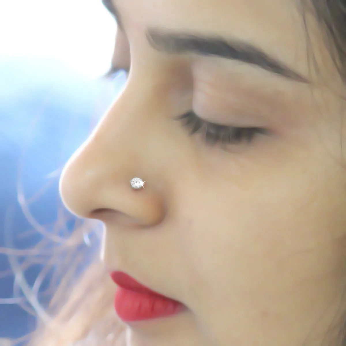 0.20 Ct Diamond Nose Pin 18kt Yellow Gold IGI Certified Classic Round Nose Stud