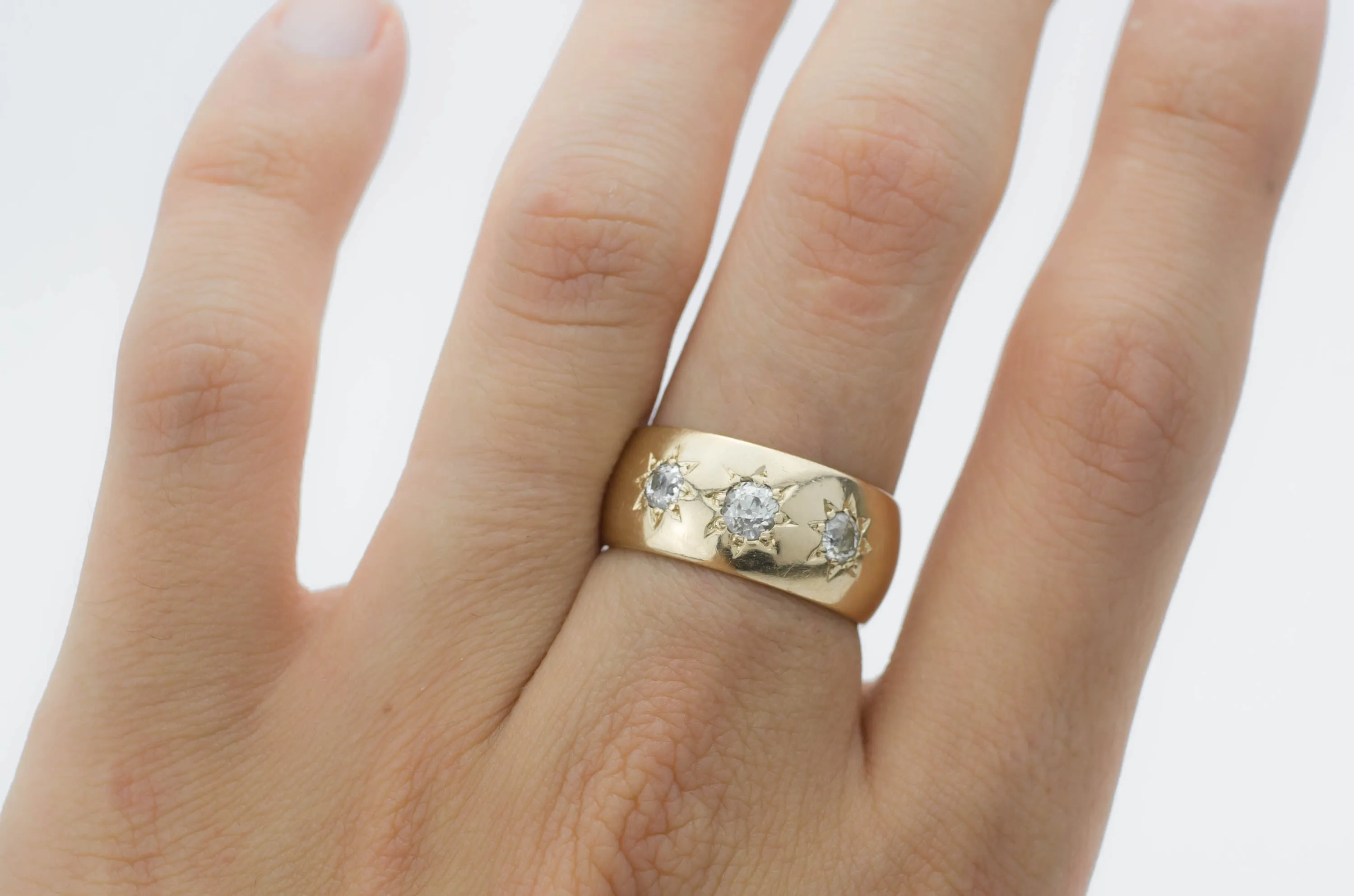 0.50CTW HEAVY GYPSY SET THREE STONE RING