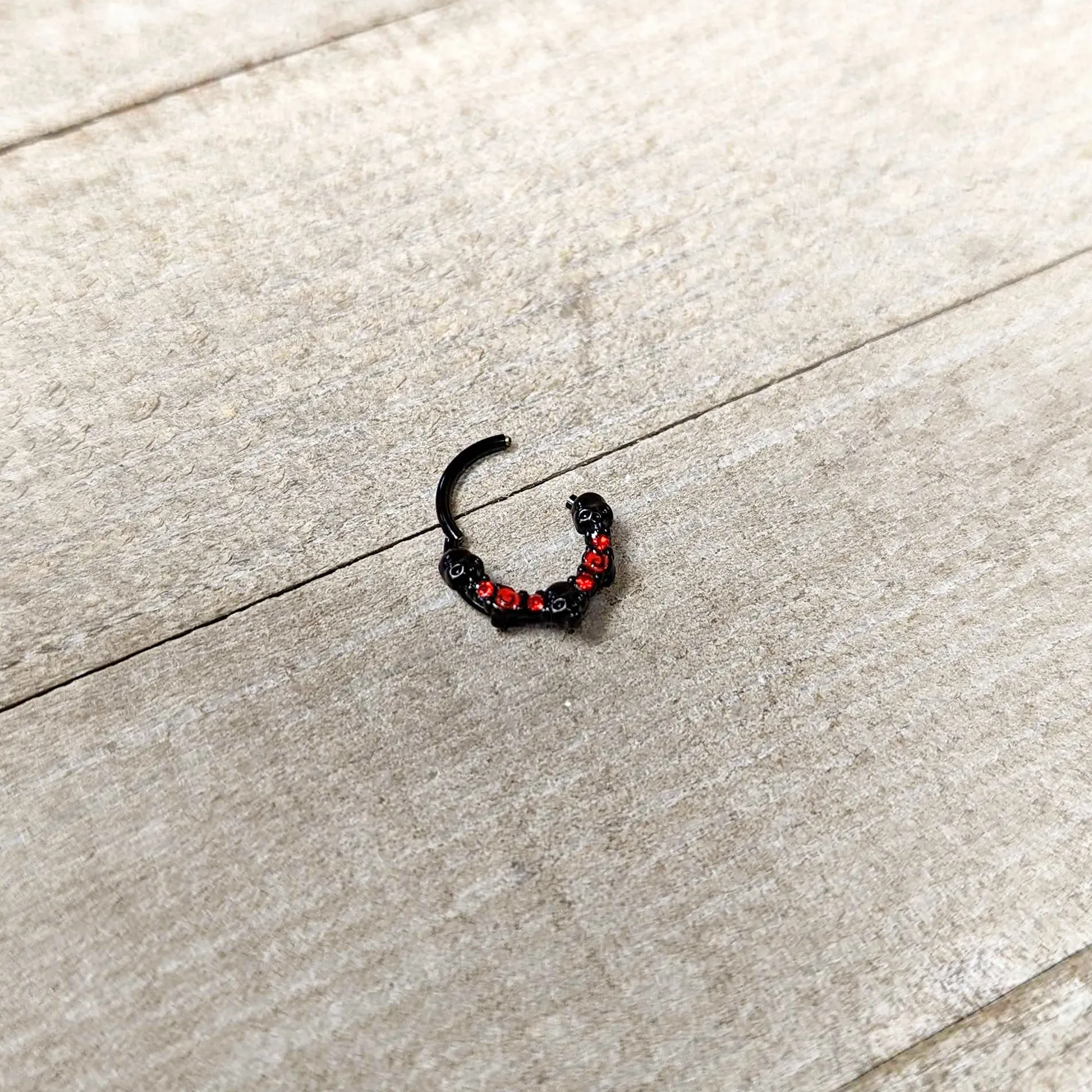 16 Gauge 3/8 Red Clear CZ Gem Black Skull Halloween Hinged Segment Ring