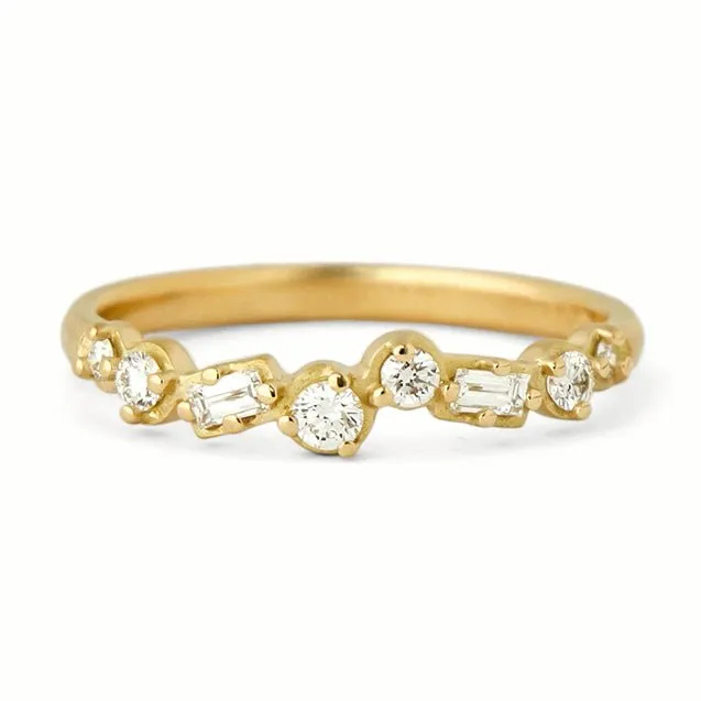 18K Gold and Mixed-Cut Diamond "Festival" Cascade Band
