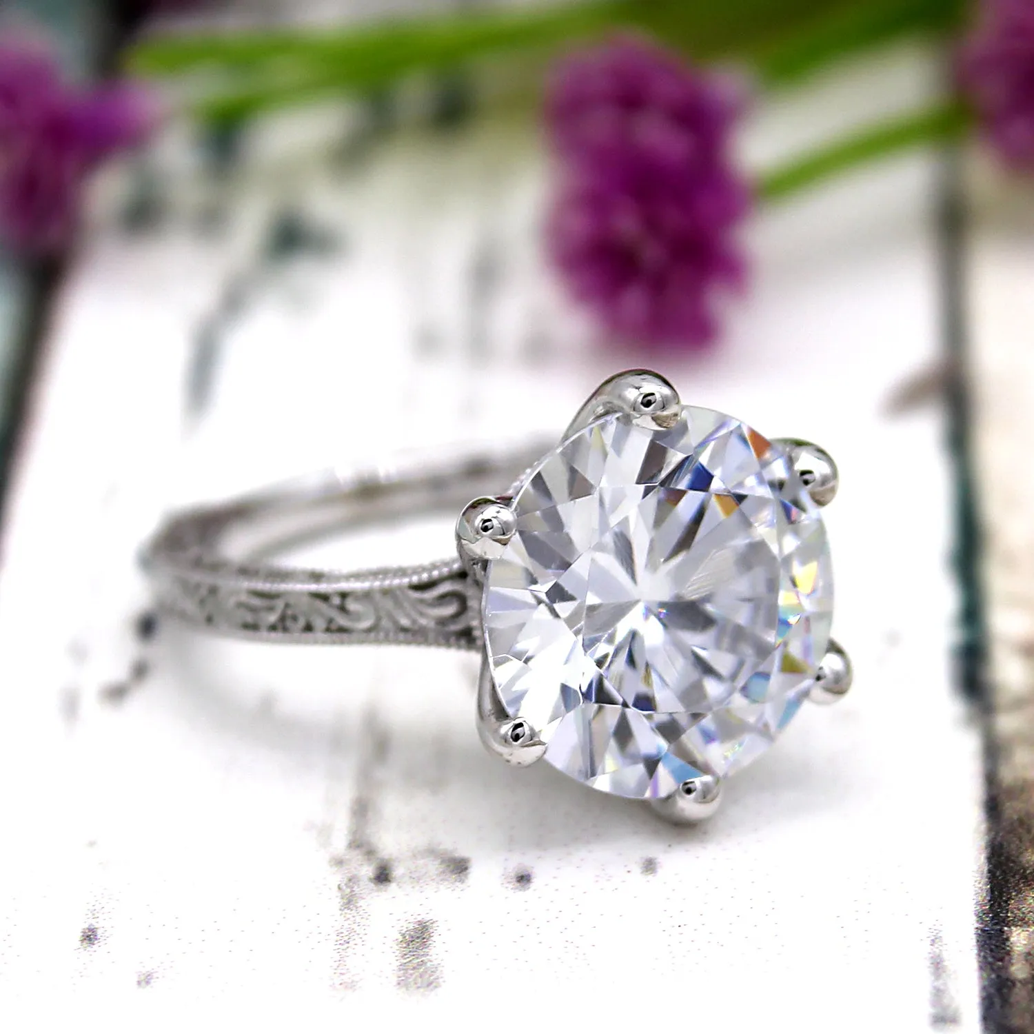 8.50 Ct Round Solitaire Diamond Engagement 9kt White Gold Ring