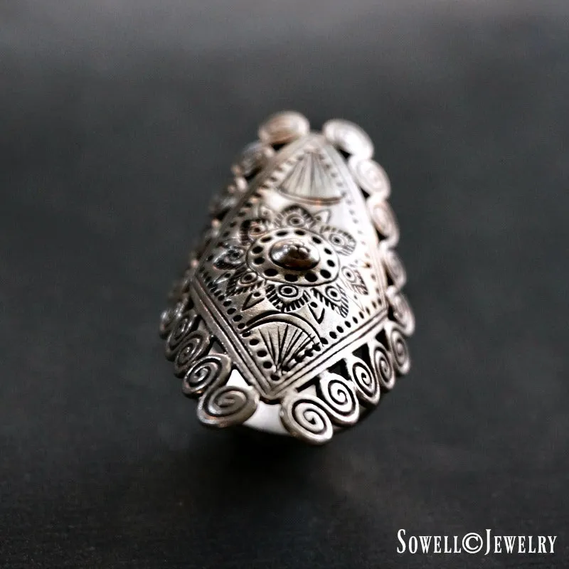 Aawut Sterling Silver Ring