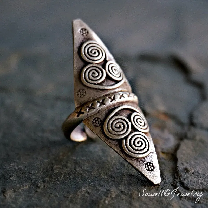 Anada Sterling Silver Ring
