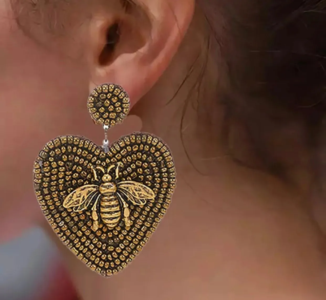 Beaded Heart Earrings with a Golden Bee 230-13 | Erika Williner Designs