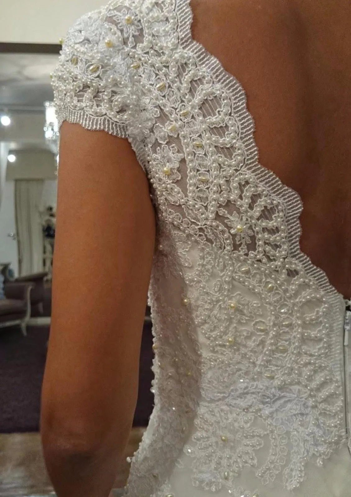 Beaded Scalloped Neck V Back Lace A-line Bridal Wedding Dress