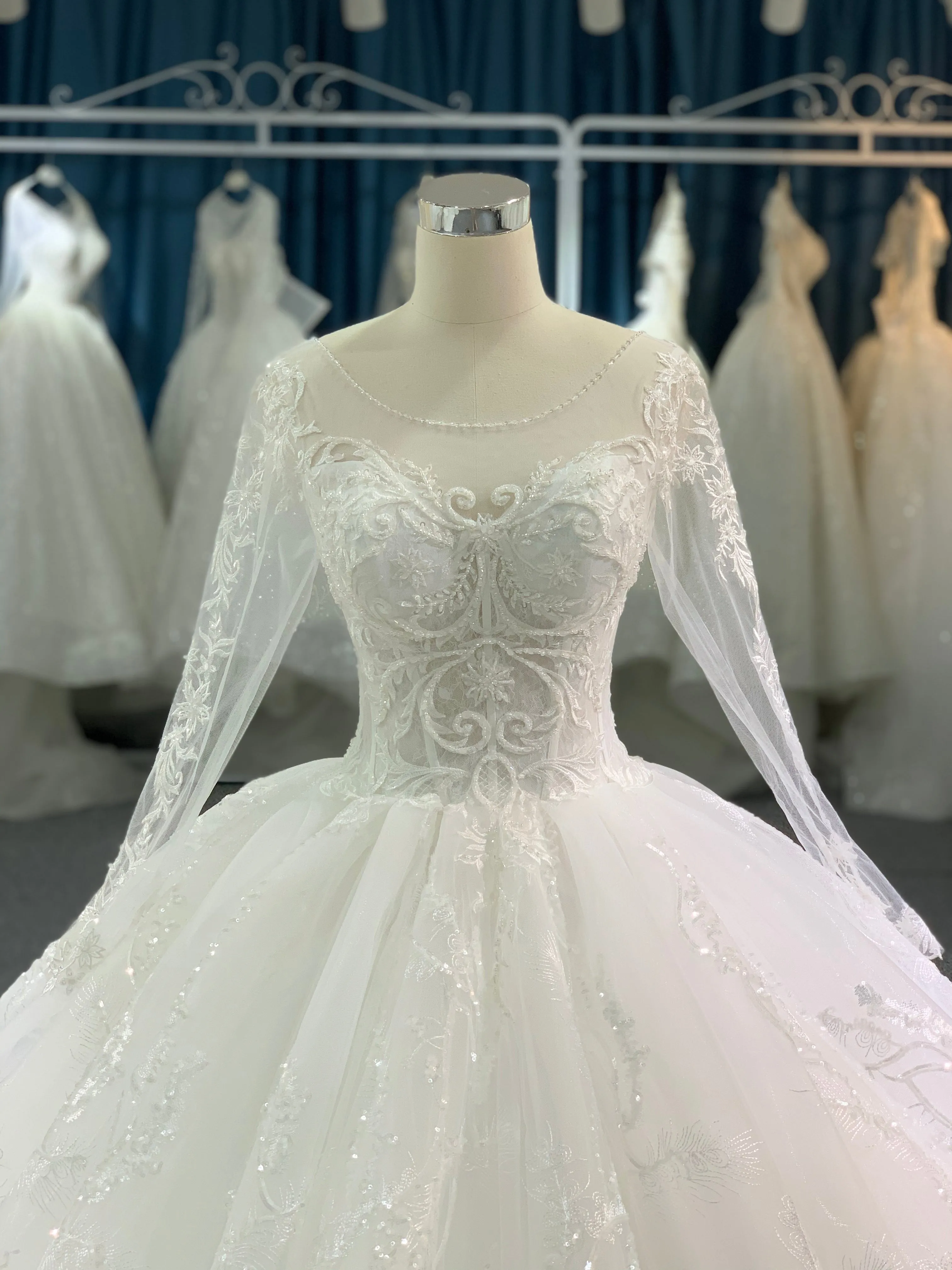 BYG new style long sleeves chapel train bridal gown