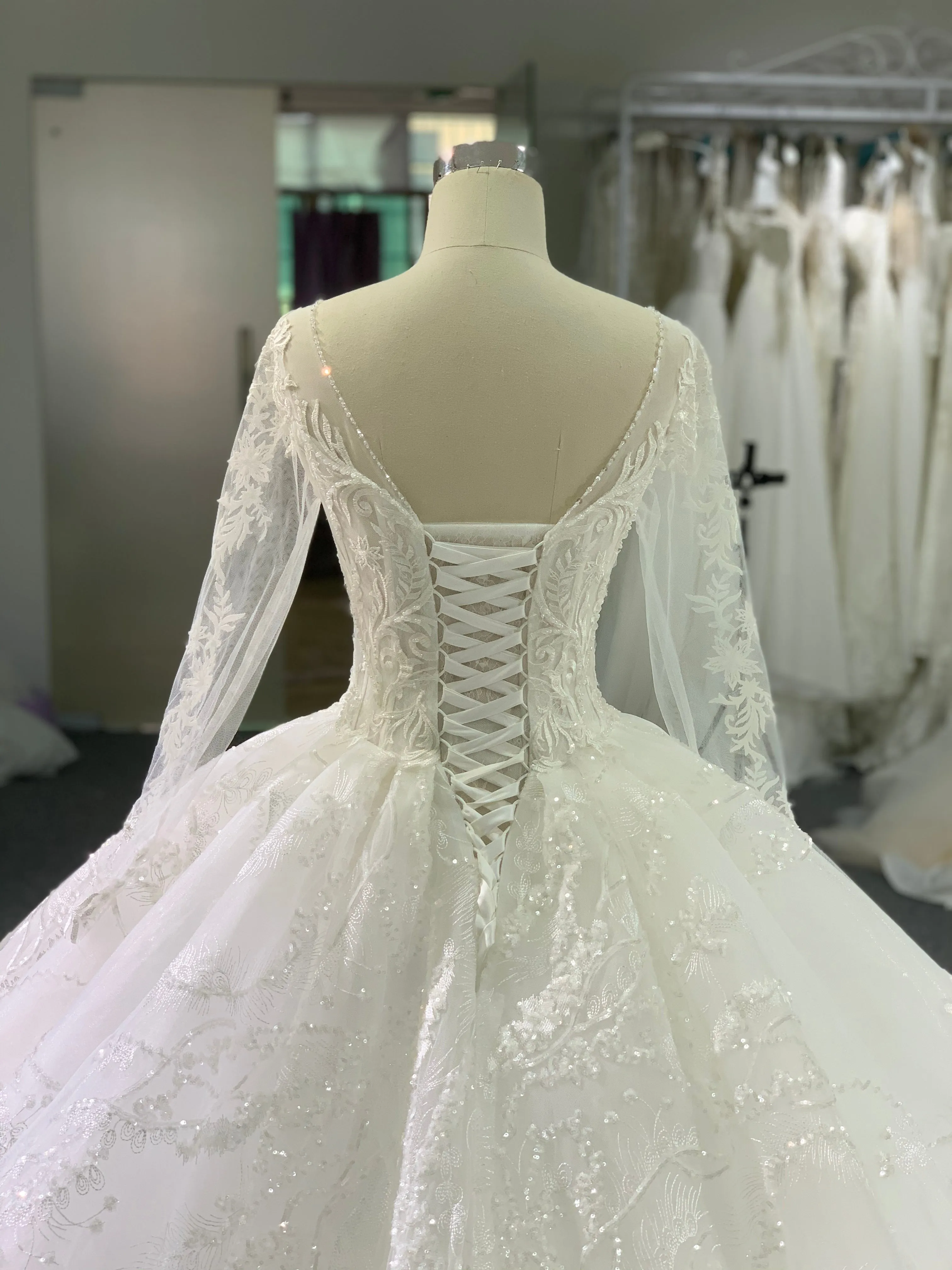 BYG new style long sleeves chapel train bridal gown