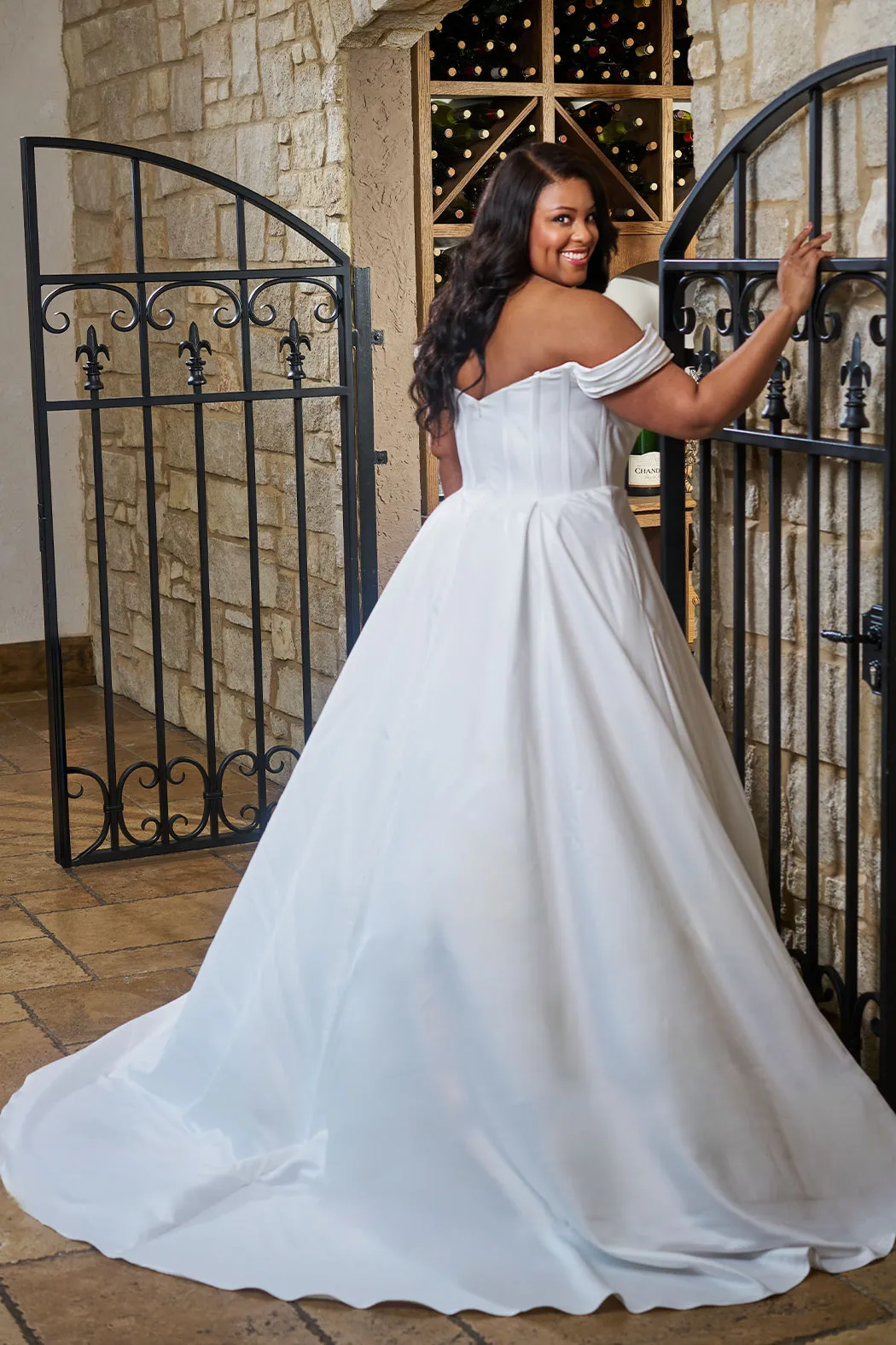 Camellia Wedding Dress <br> SC5347