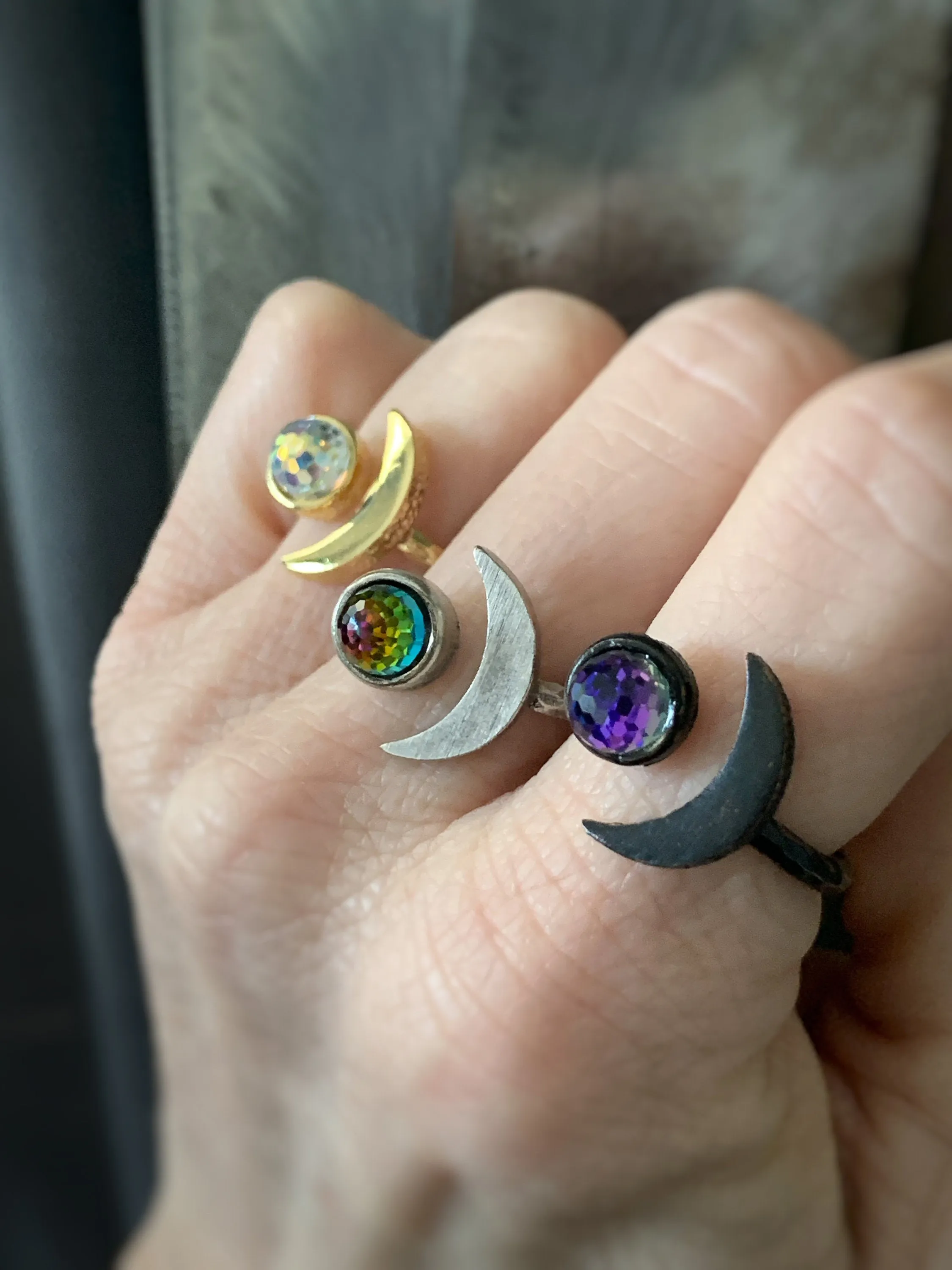 CELESTIAL - Black Crescent Moon Ring with Purple Vintage Crystal