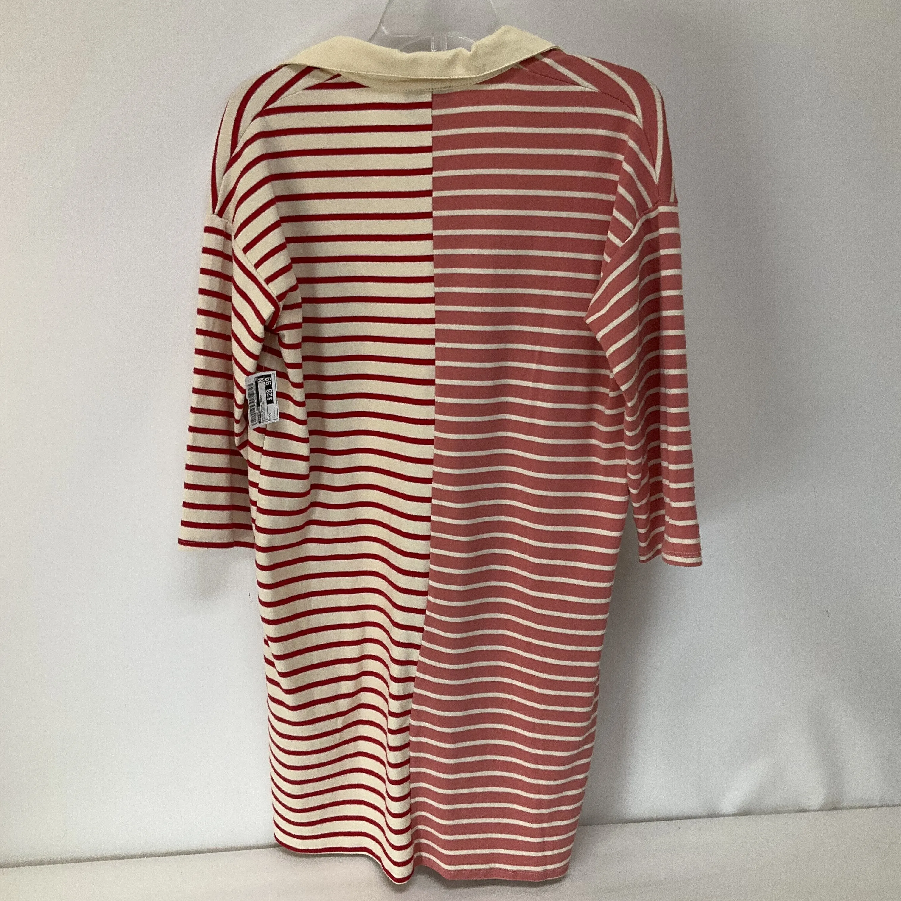 Dress Casual Short By Tuckernuck  Size: S