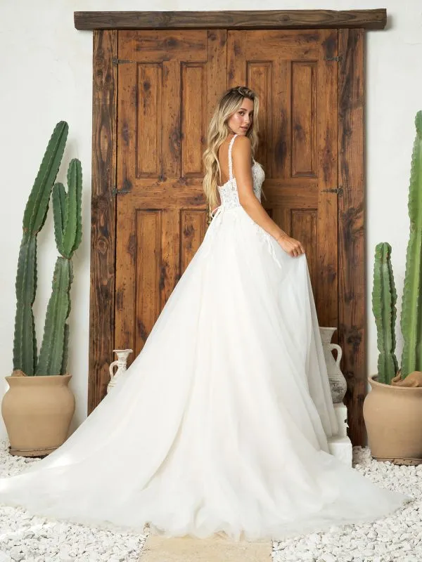 Eva Size M 5262 Ivory/ Champagne Gown