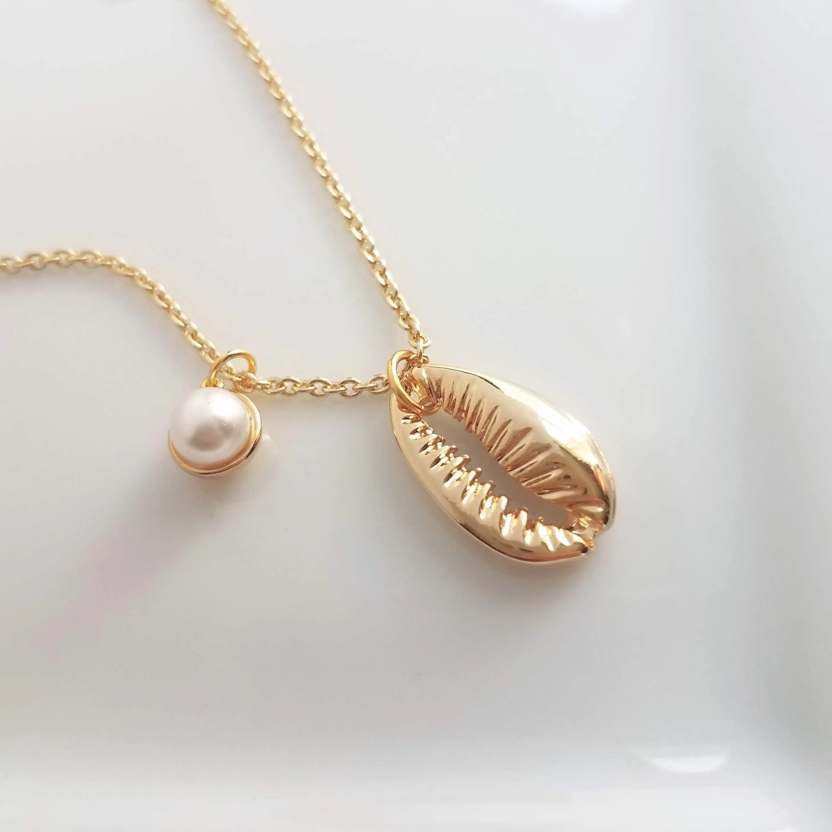 Gold Cowrie Shell Necklace - seashell necklace, cowrie necklace, pearl necklace, beach necklace, gold shell necklace, pearl pendant, charm
