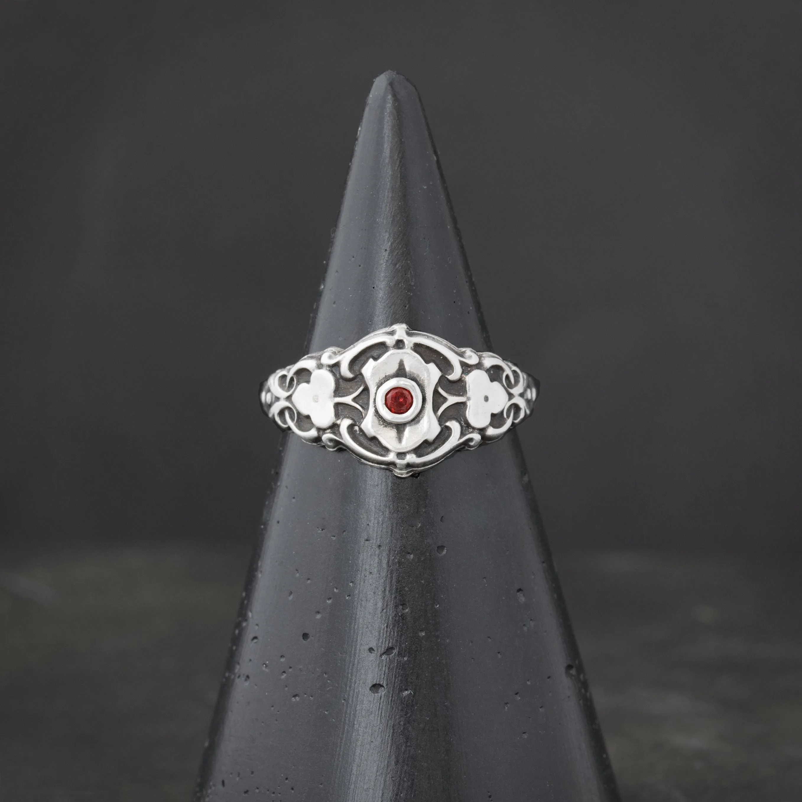 Gothic Daywalker Vampire Silver Ring with Garnet