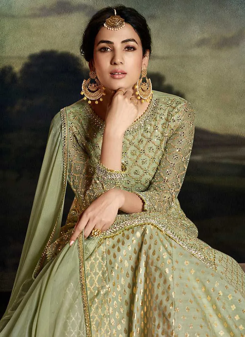 Green Floral Embroidered Heavy Palazzo Suit