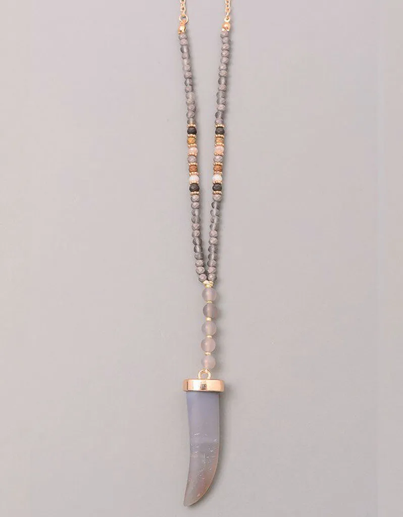 Gwyneth Beaded Horn Necklace in Grey