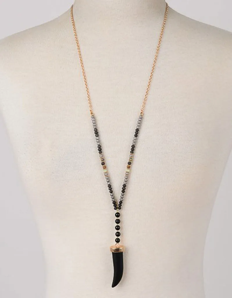 Gwyneth Beaded Horn Necklace in Grey