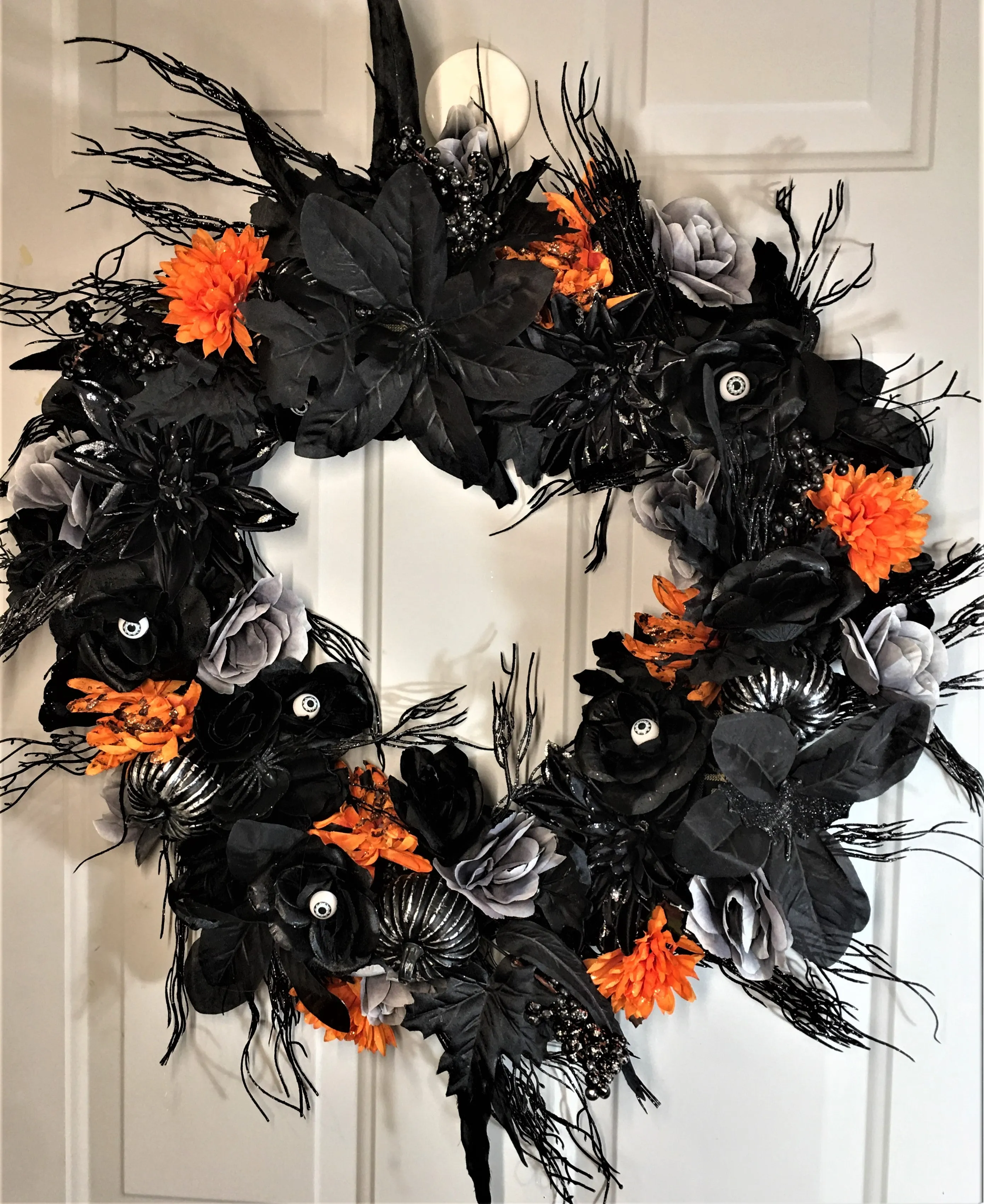I got An Eye On You Halloween Wreath, 25"