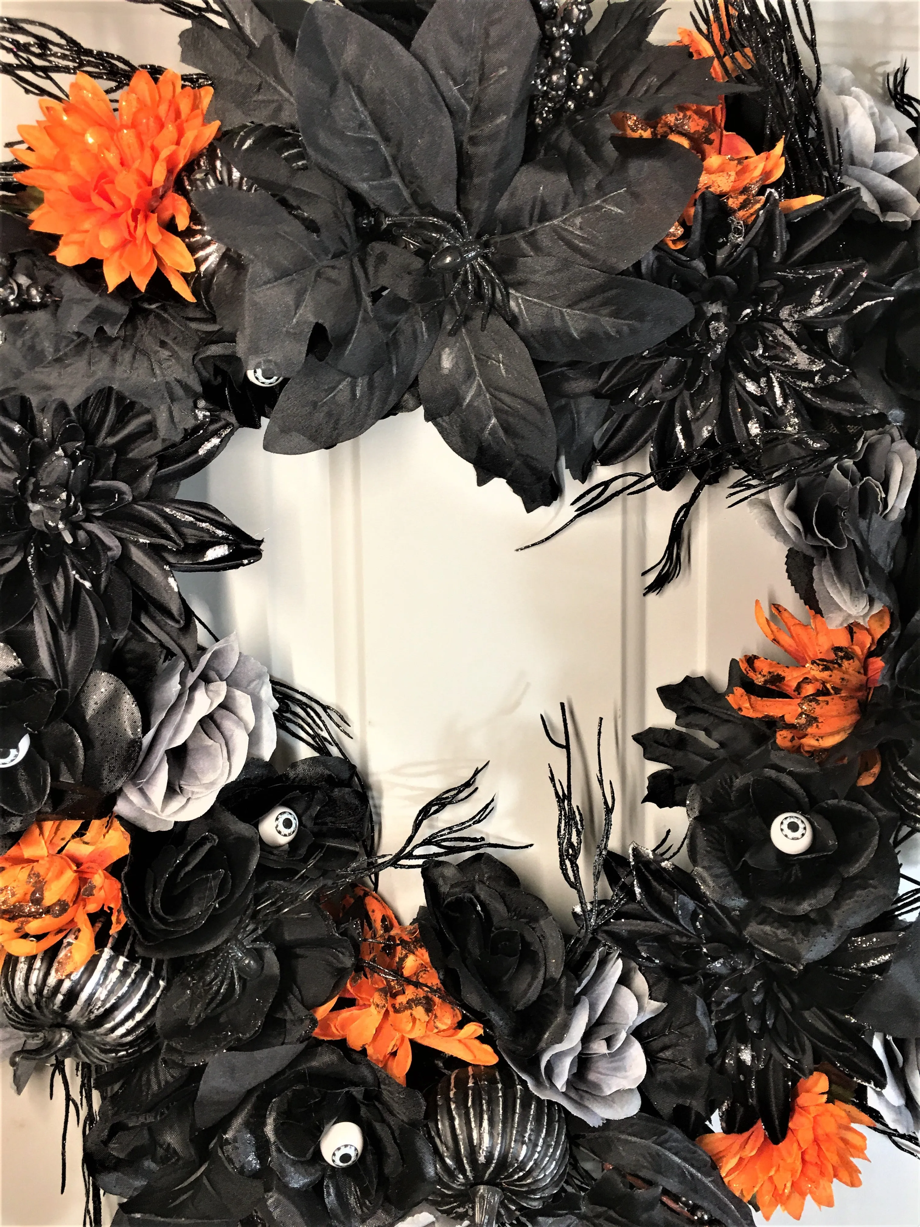 I got An Eye On You Halloween Wreath, 25"