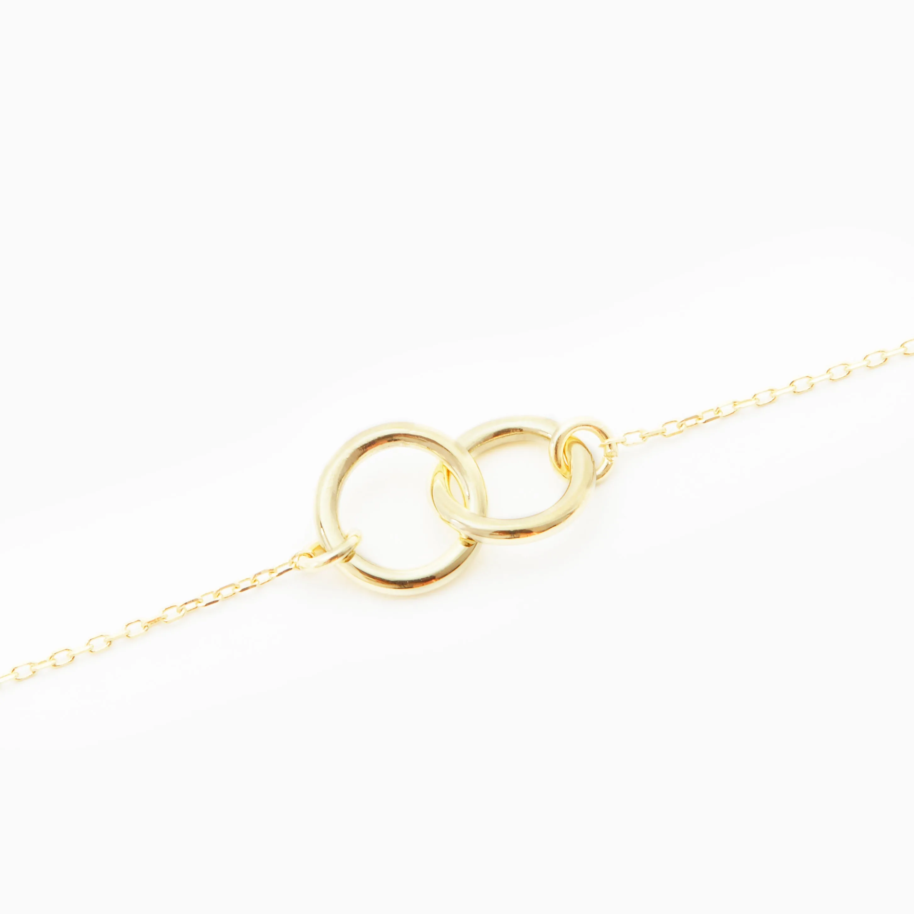 Interlocking Circle Necklace