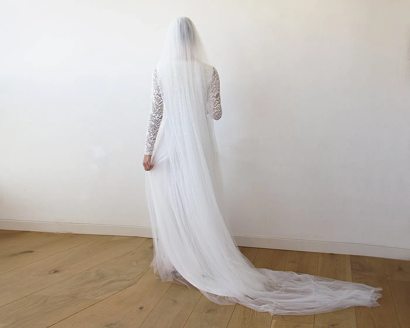 Ivory Tulle Veil # 4024