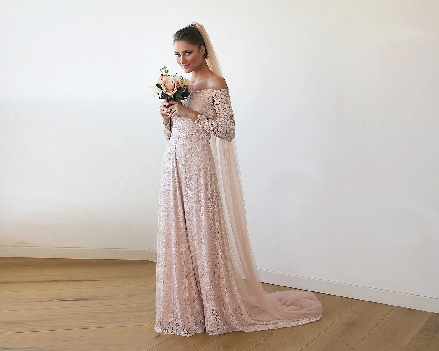 Ivory Tulle Veil # 4024