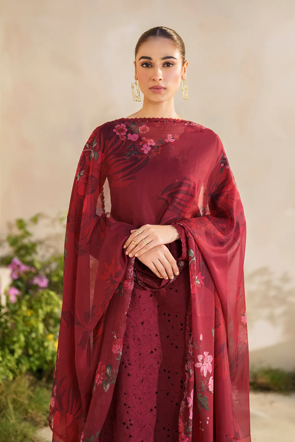 IZNIK | FESTIVE LAWN '24 | SFL-02 EMBROIDERED LAWN