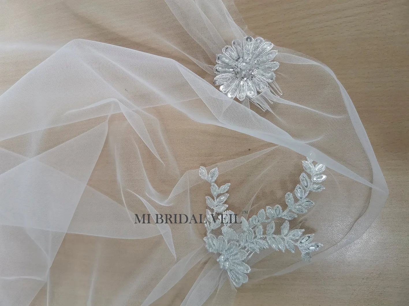 Juliet Cap Veil, Beaded Cap Wedding Veil, Vintage Style Veil, Beaded Flower Lace Boho Bridal Veil