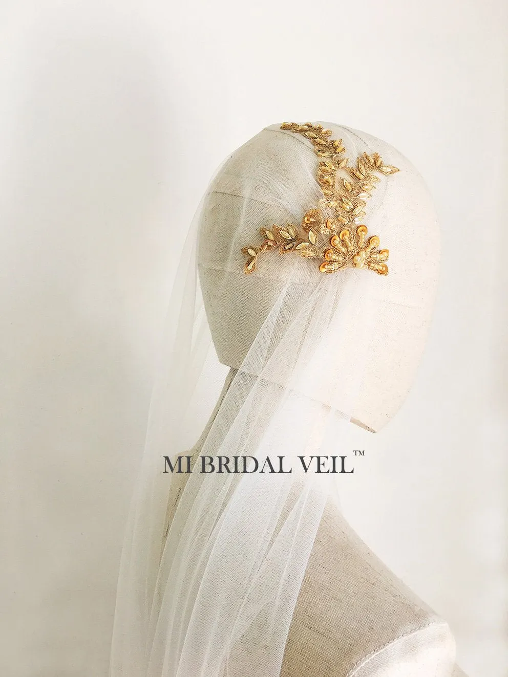 Juliet Cap Veil, Cap Wedding Veil, Beaded Vintage Lace Juliet Cap Wedding Veil