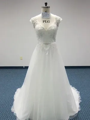 Kenneth Winston Size 6 653 Ivory Gown