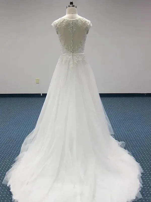 Kenneth Winston Size 6 653 Ivory Gown