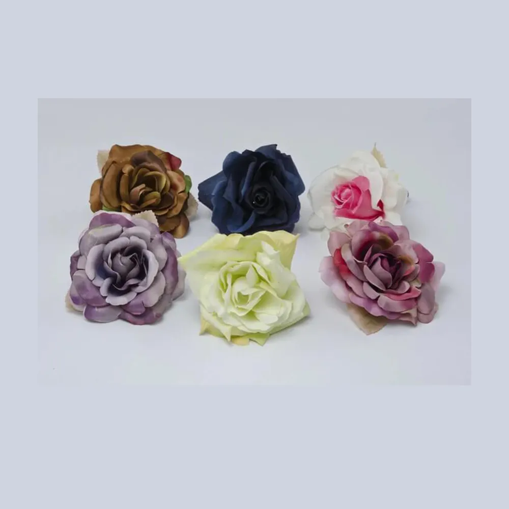 Leilani - Bridal Ivory or White - Lilac Flowers