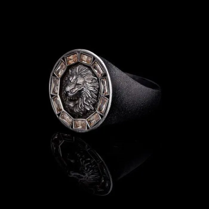 Men’S Sterling Silver Champagne Baget Stone Li̇on Ri̇ng