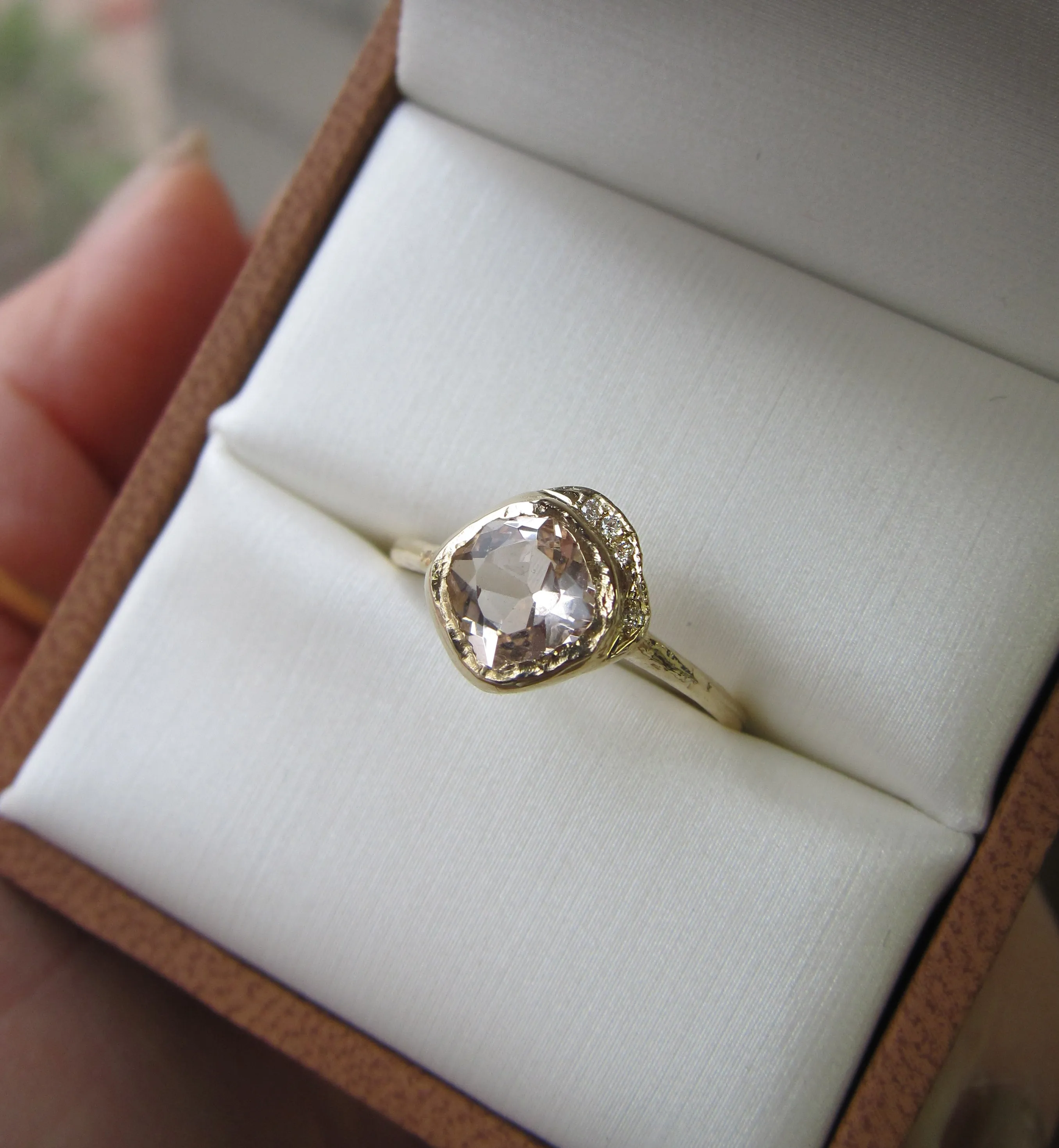 Mini Cove Morganite Ring