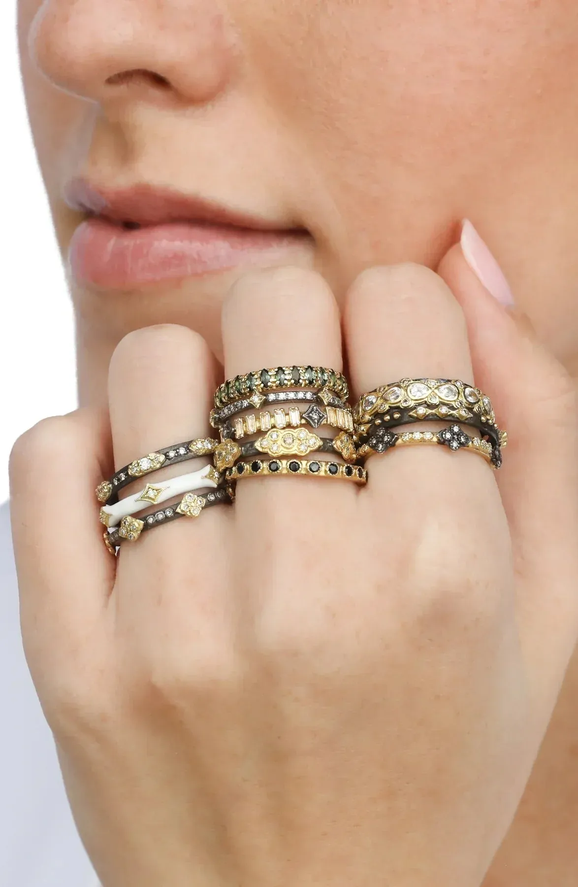 Mini Scroll Stack Band Ring