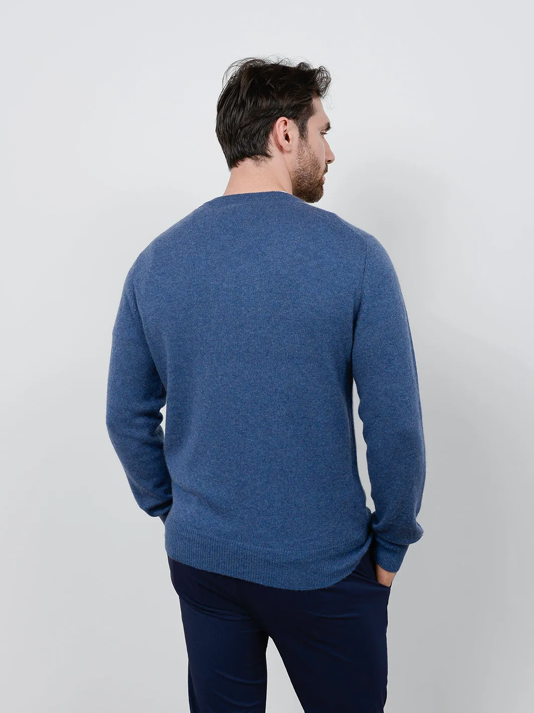Nicholas Men's Cashmere V Neck