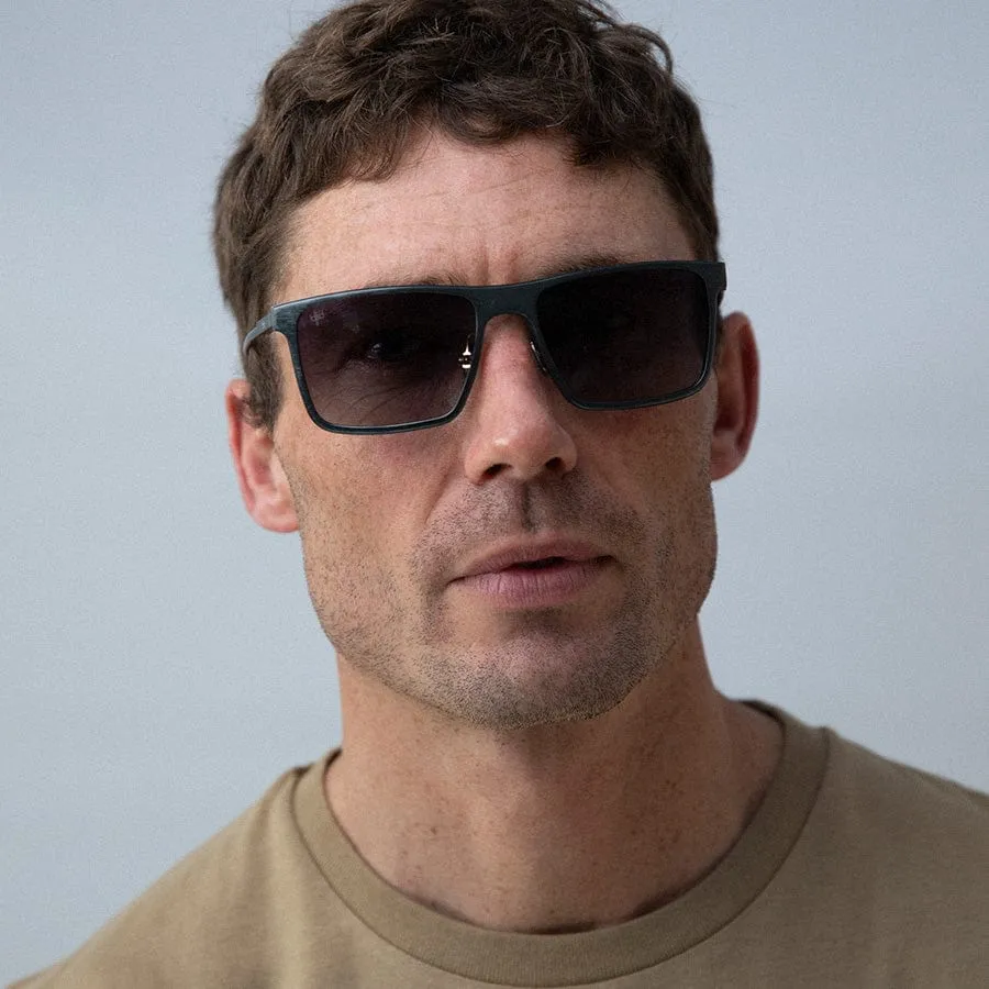 Nova Aerospace Metal Sunglasses | Grey