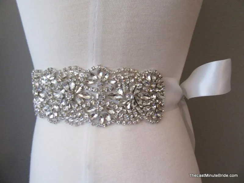 Rhinestone Beaded Belt Style: Vancouver