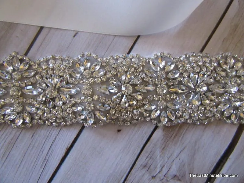 Rhinestone Beaded Belt Style: Vancouver