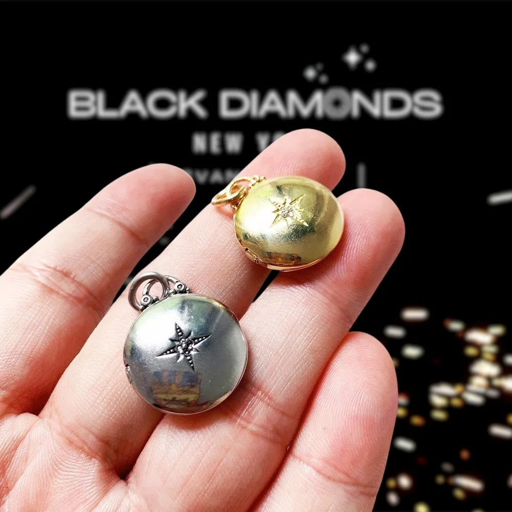 Round Punk Medallion with Star Locket Necklace