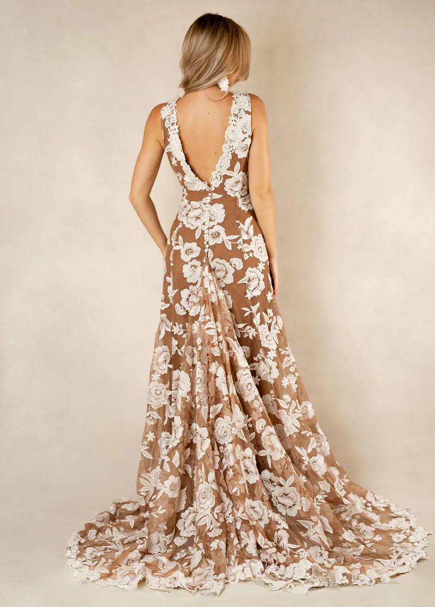 Salome Bridal Gown in Lily