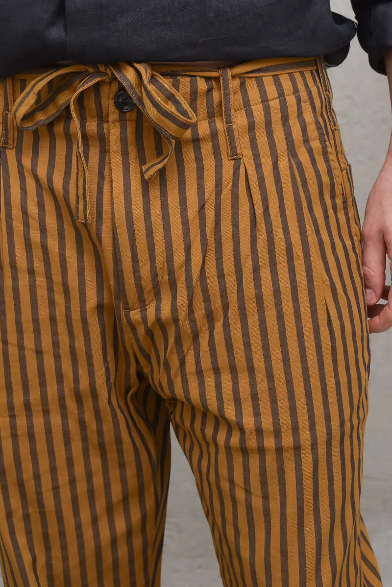 Seasonal Fit - Pleated Striped Beach Chino