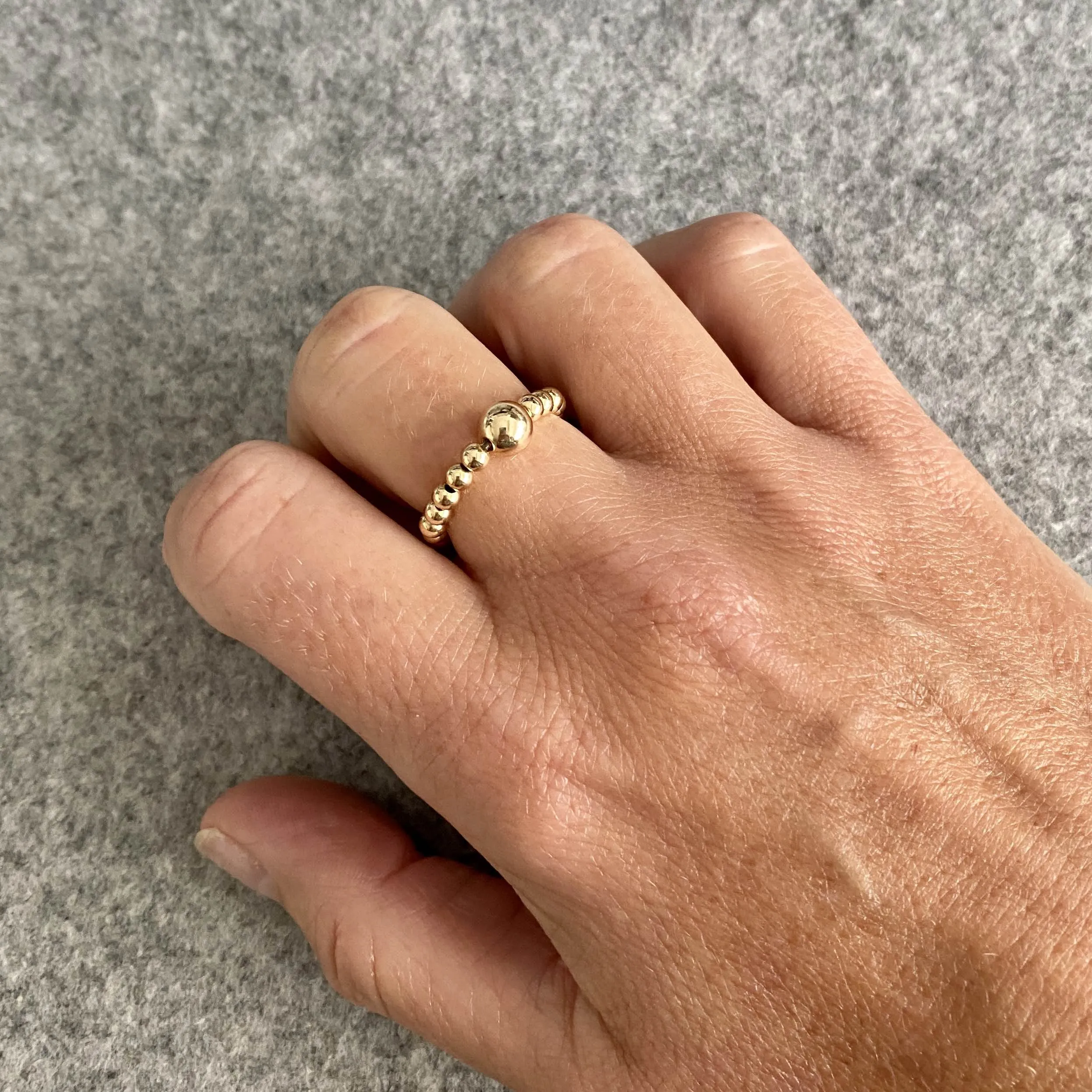 SHINE | Gold Bead Ring