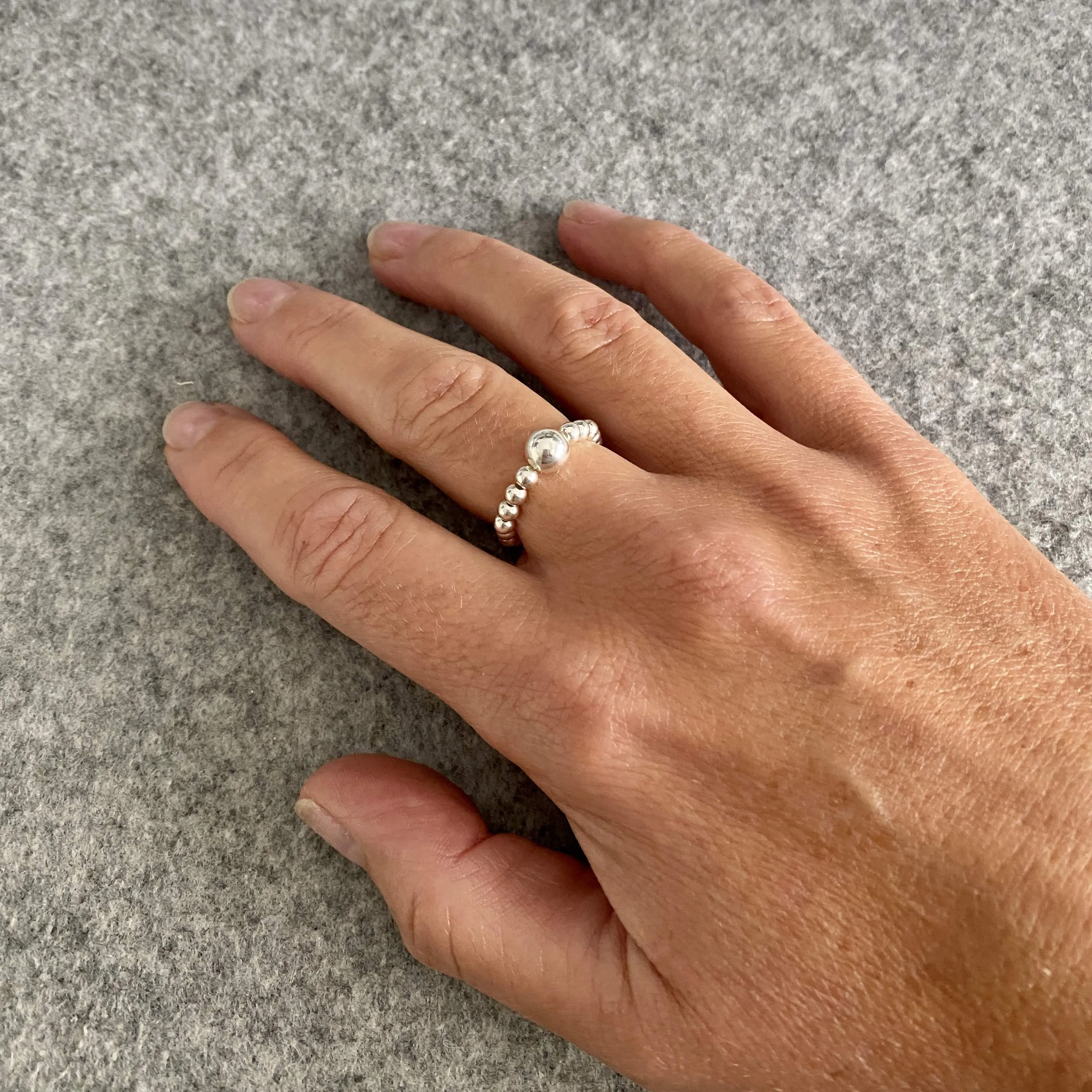 SHINE | Silver Bead Ring
