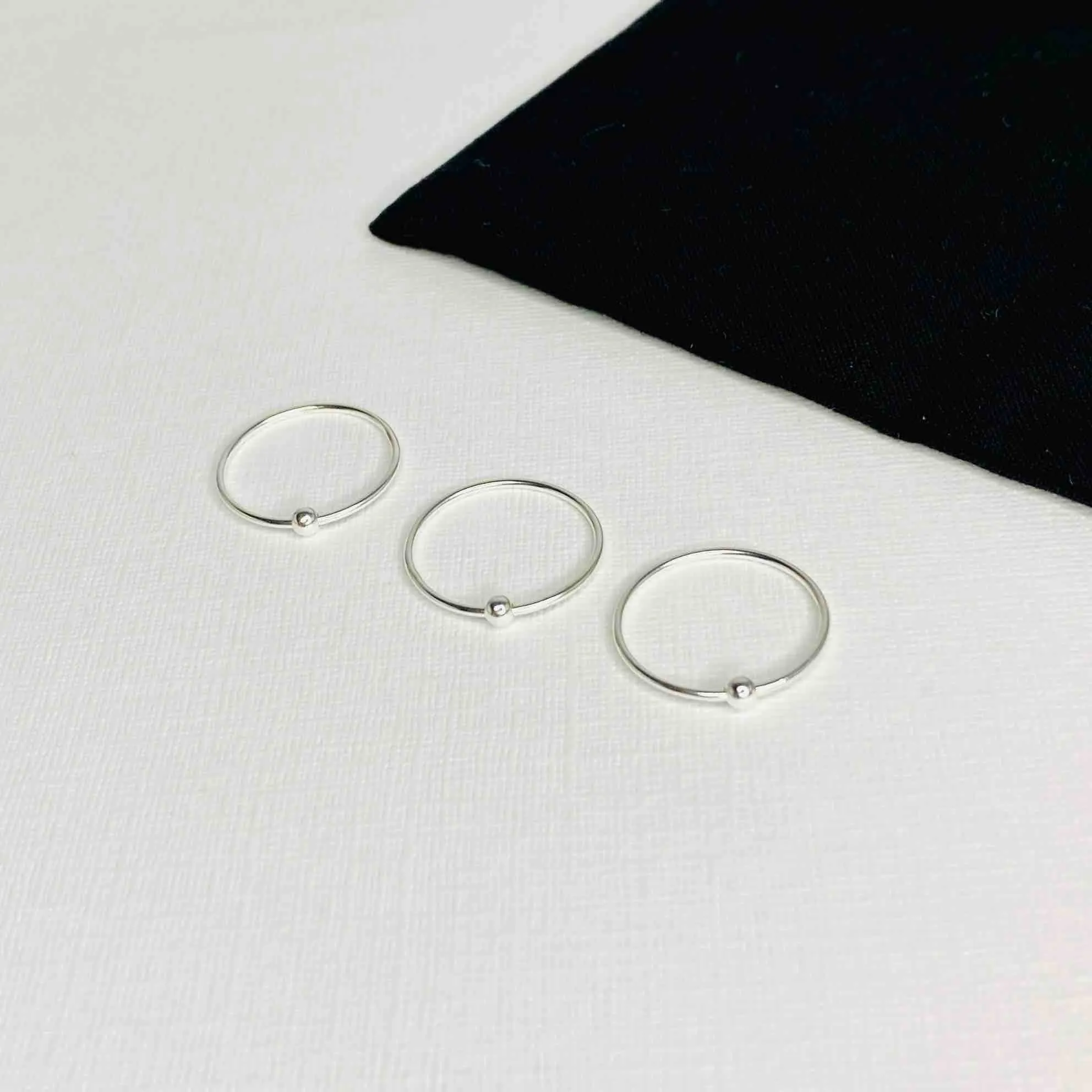 Silver Sliding Bead Ring: A Stylish Solution for Anxiety