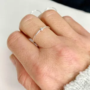 Silver Sliding Bead Ring: A Stylish Solution for Anxiety