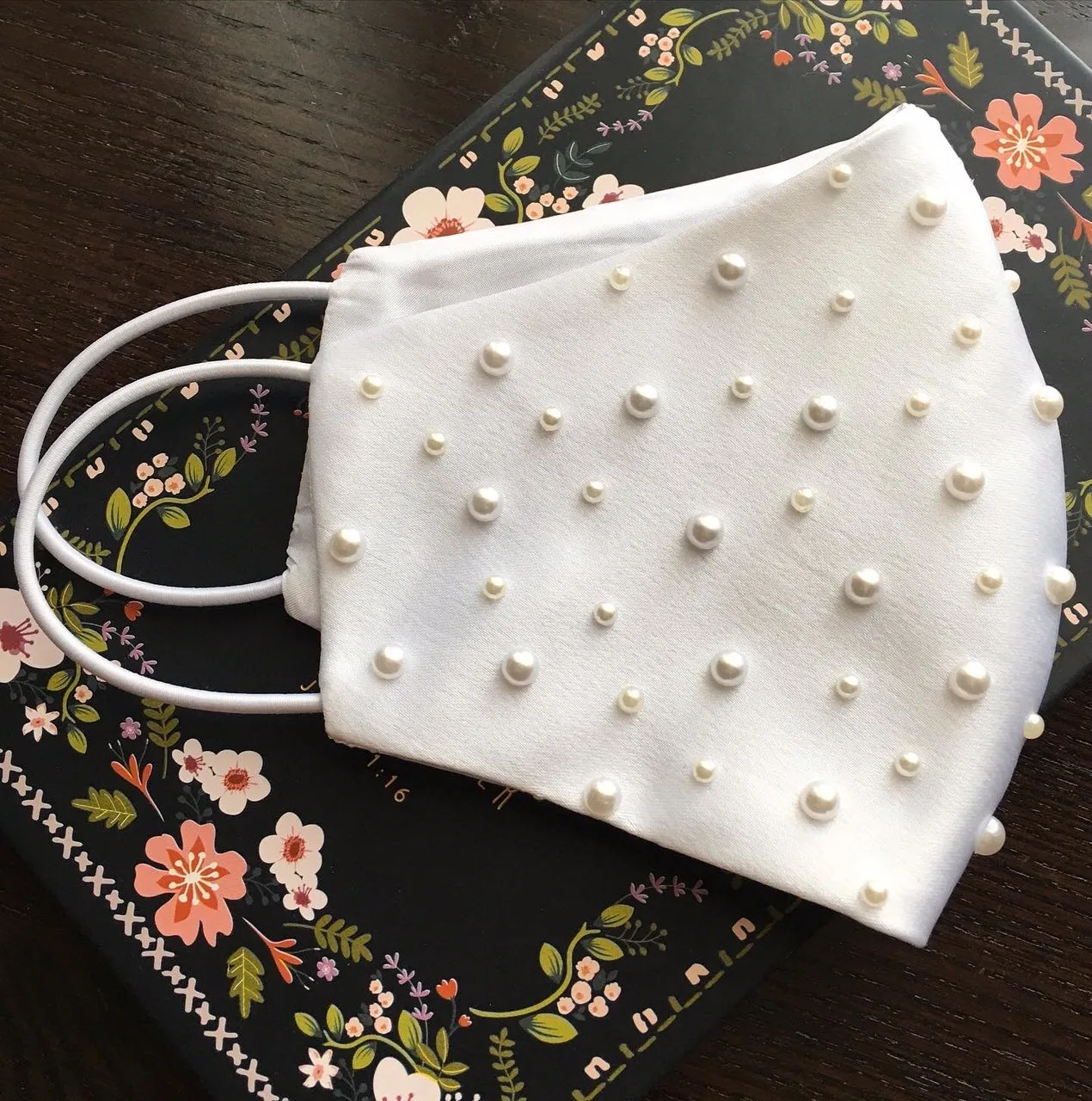 Skenna Pearls Bridal Face Mask