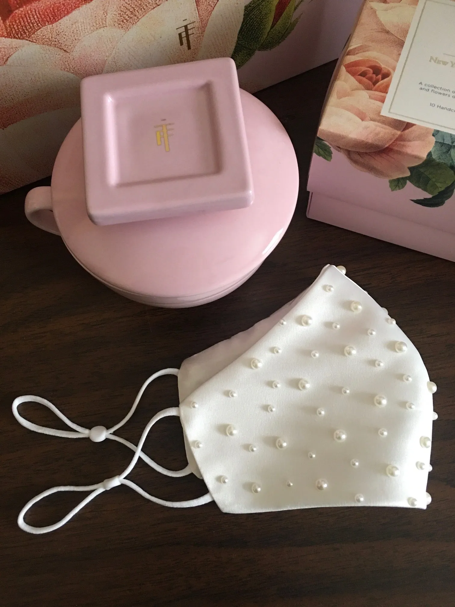 Skenna Pearls Bridal Face Mask