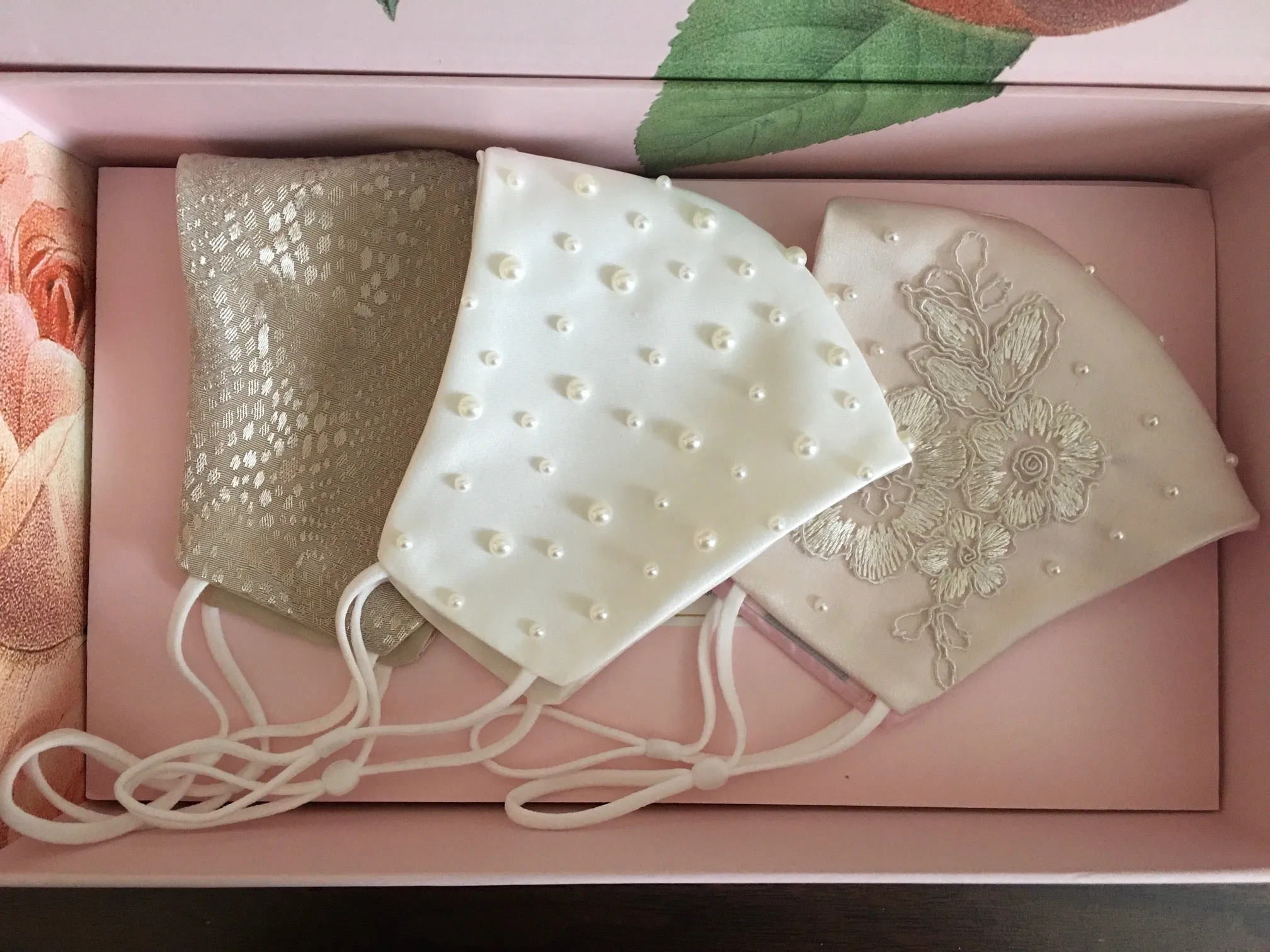 Skenna Pearls Bridal Face Mask