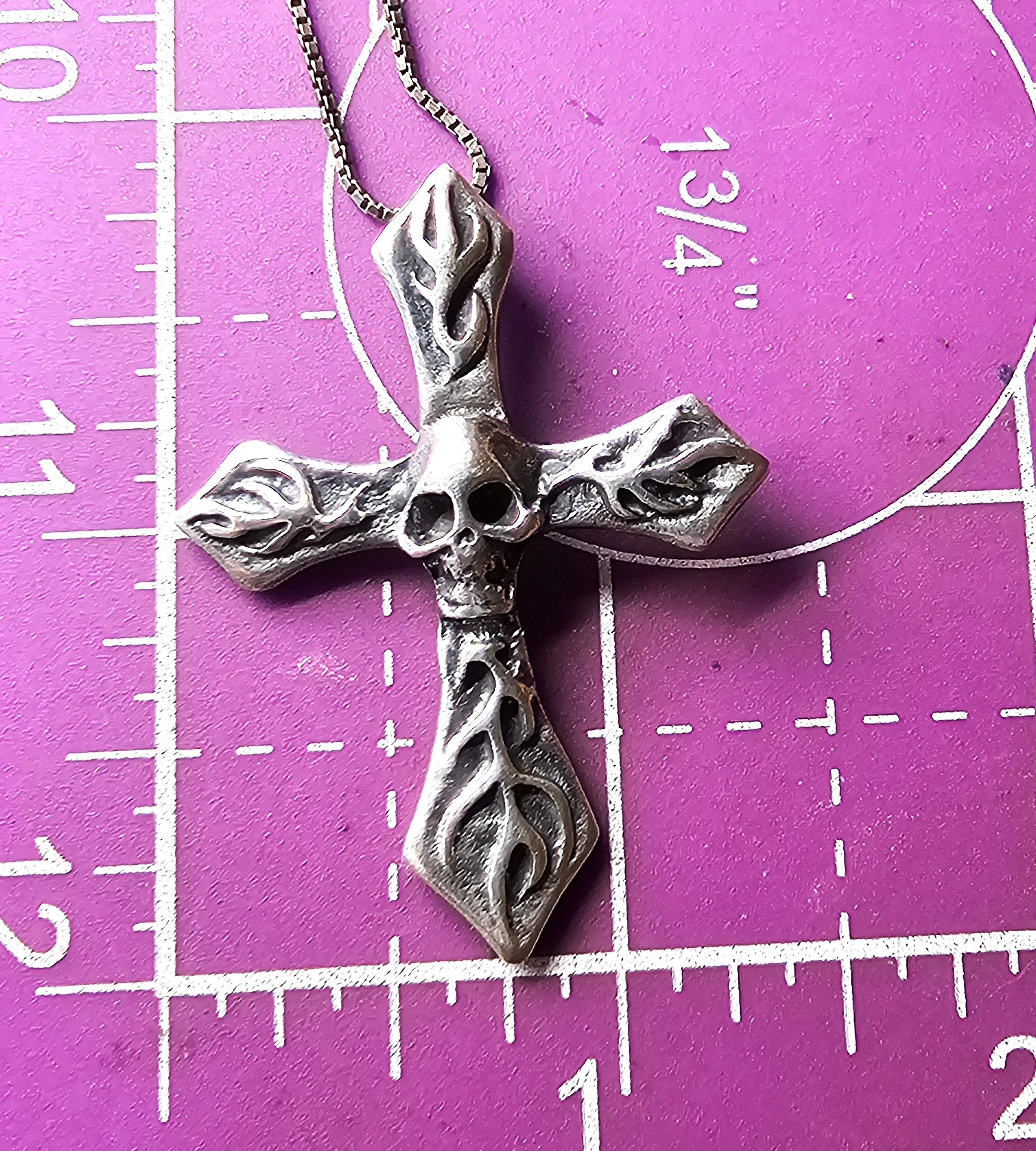 Skull and Cross vintage Gothic Biker 1990's sterling silver pendant necklace